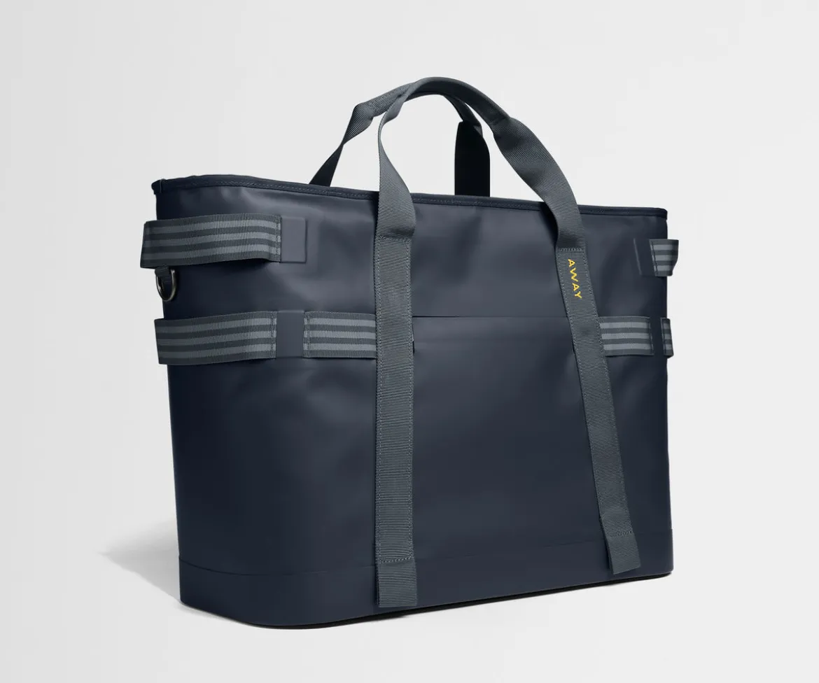 Cooler Tote in Navy Blue