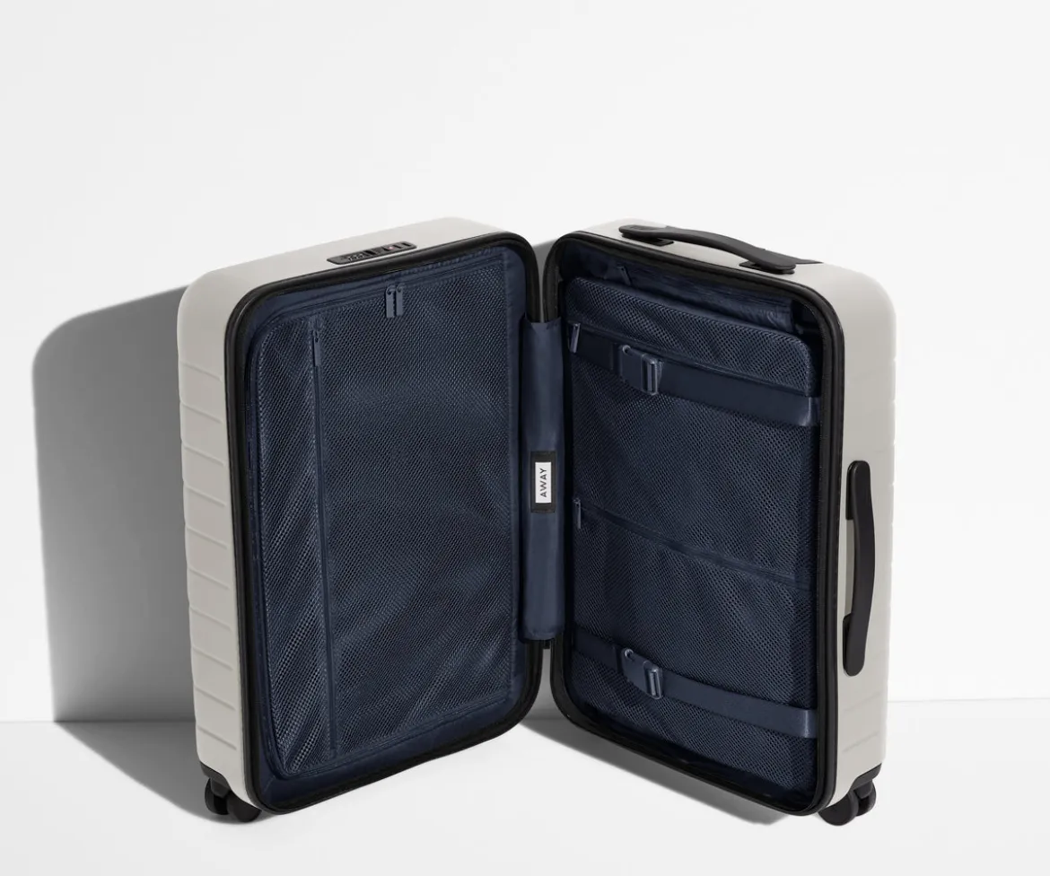 The Collegiate Bigger Carry-On in Howard University ®