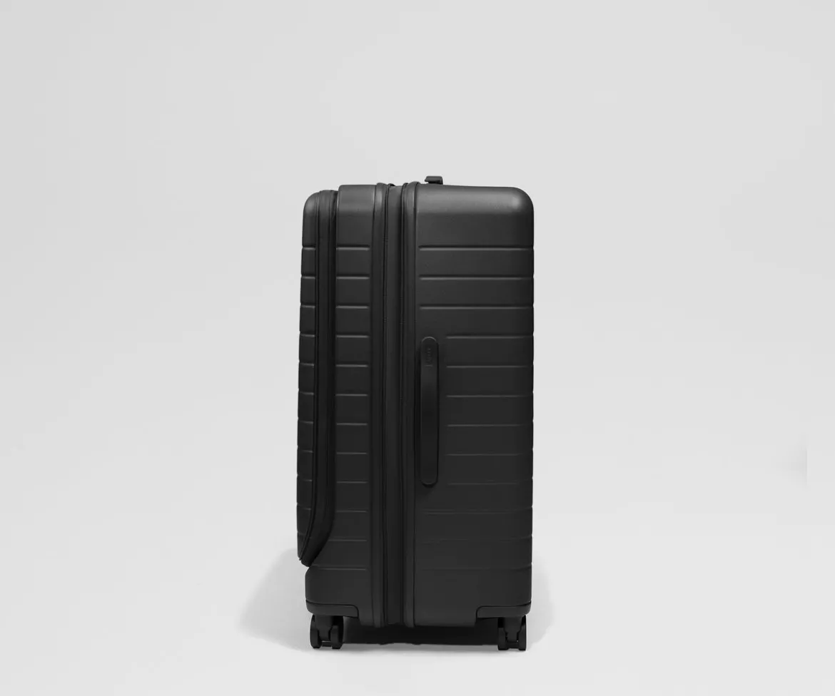 Topside Medium Trunk in Jet Black
