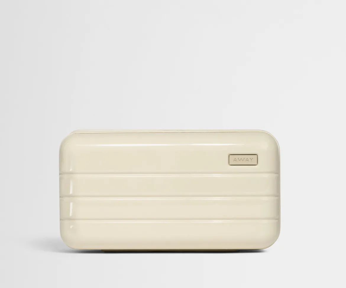 Travel Glasses Case in Salt White (Gloss)